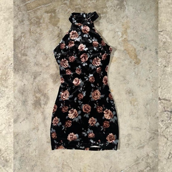 Coquette sexy body con rosette dress - Picture 1 of 6